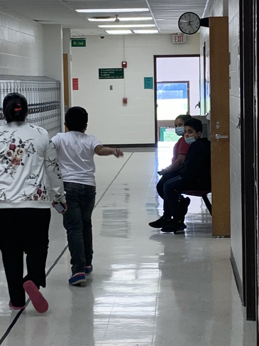 Dr. Jennifer Hickey tweet media