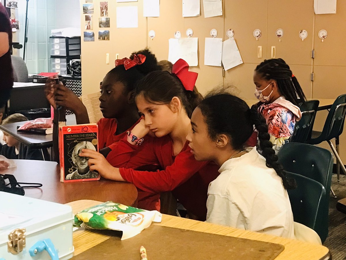 Mrs.Teros_PFE4 tweet media