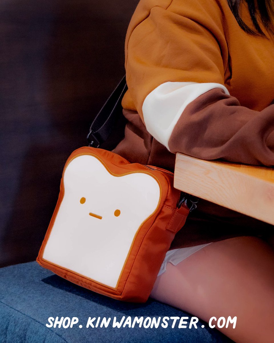 kinwamonster's tweet photo. 🍞TOAST BREAD BAG is back! 🍞 https://t.co/OE0cHidcnX