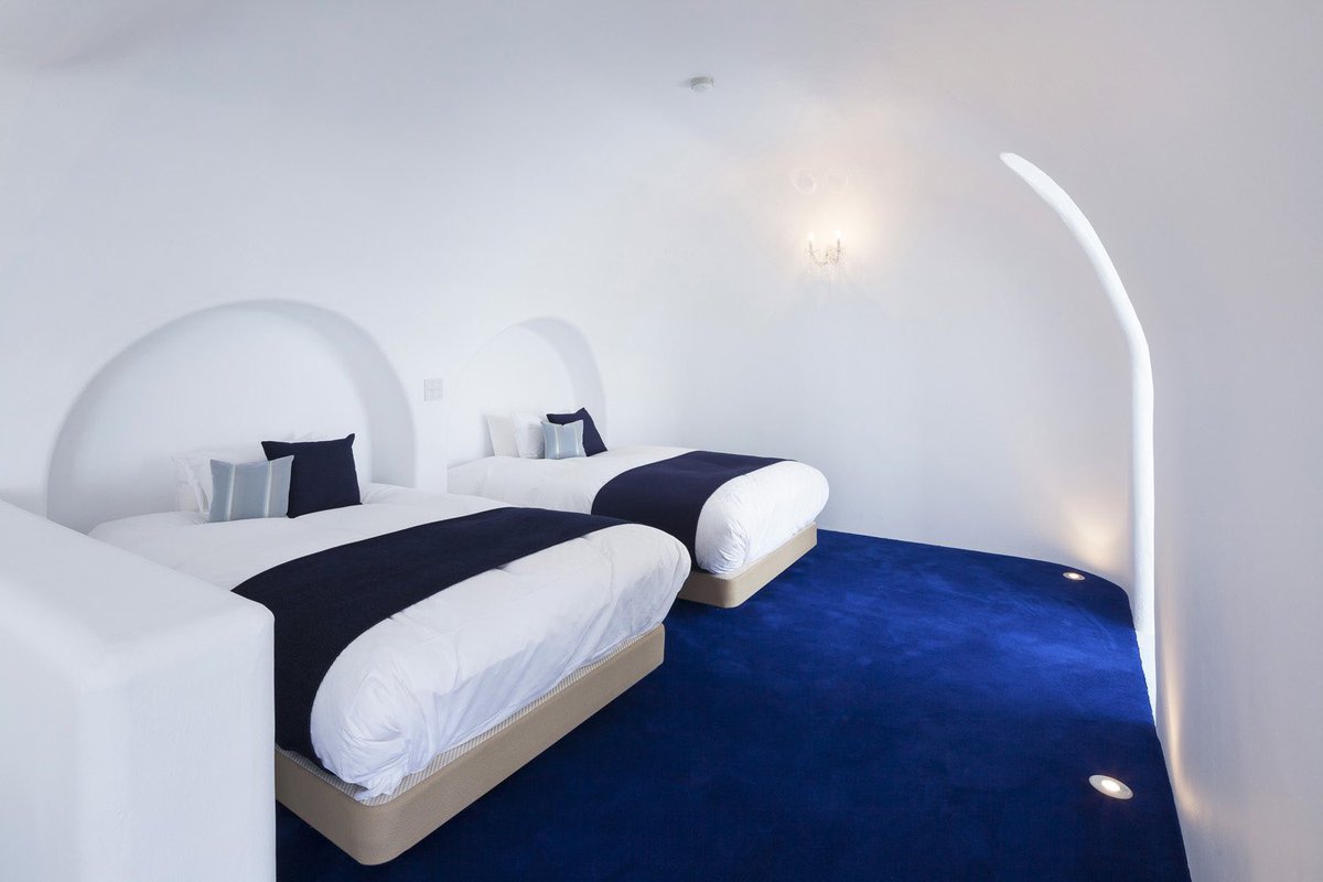 Hotel_Sea_Shell's tweet photo. #santriniroom
#海外気分を味わえるホテル
#ジャパニーズフレンチ
#海一望
#伊豆白浜
女子旅や記念日にも人気です。
都会の喧騒を離れ海辺の休日でリラックスいたしませんか？ https://t.co/gIm5c4oIXh