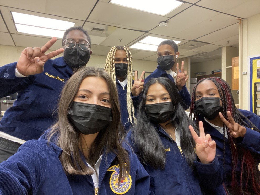 GPHSFFA's tweet photo. Way to Gwynn Park FFA for  being recognized by @akj_18 at the opening sessions for the 94 National FFA Convention.  Thank you for recognizing how we are blending MANRRS with FFA seamlessly into our program as we develop leaders!
https://t.co/vNR7xEg3IX https://t.co/Wj7wJaKogR