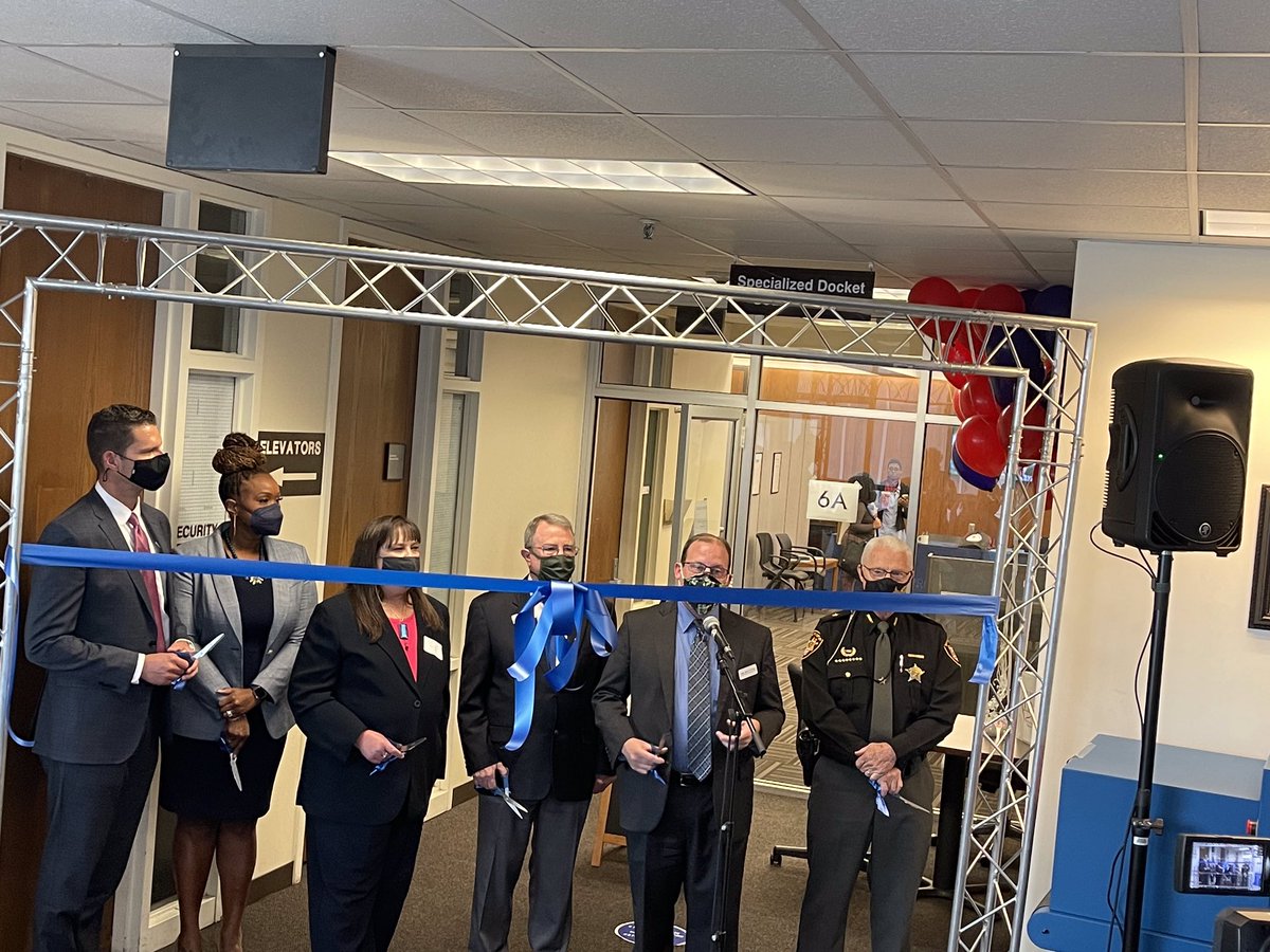FundtheClimb's tweet photo. Congratulations on the official launch of the Franklin County Municipal Court MARCH Program from your partners at Basecamp.

Special thanks to Columbus leaders and community members for their work and support of the MARCH Program! 

#franklincounty #treatment https://t.co/7AZD0Q9jKK