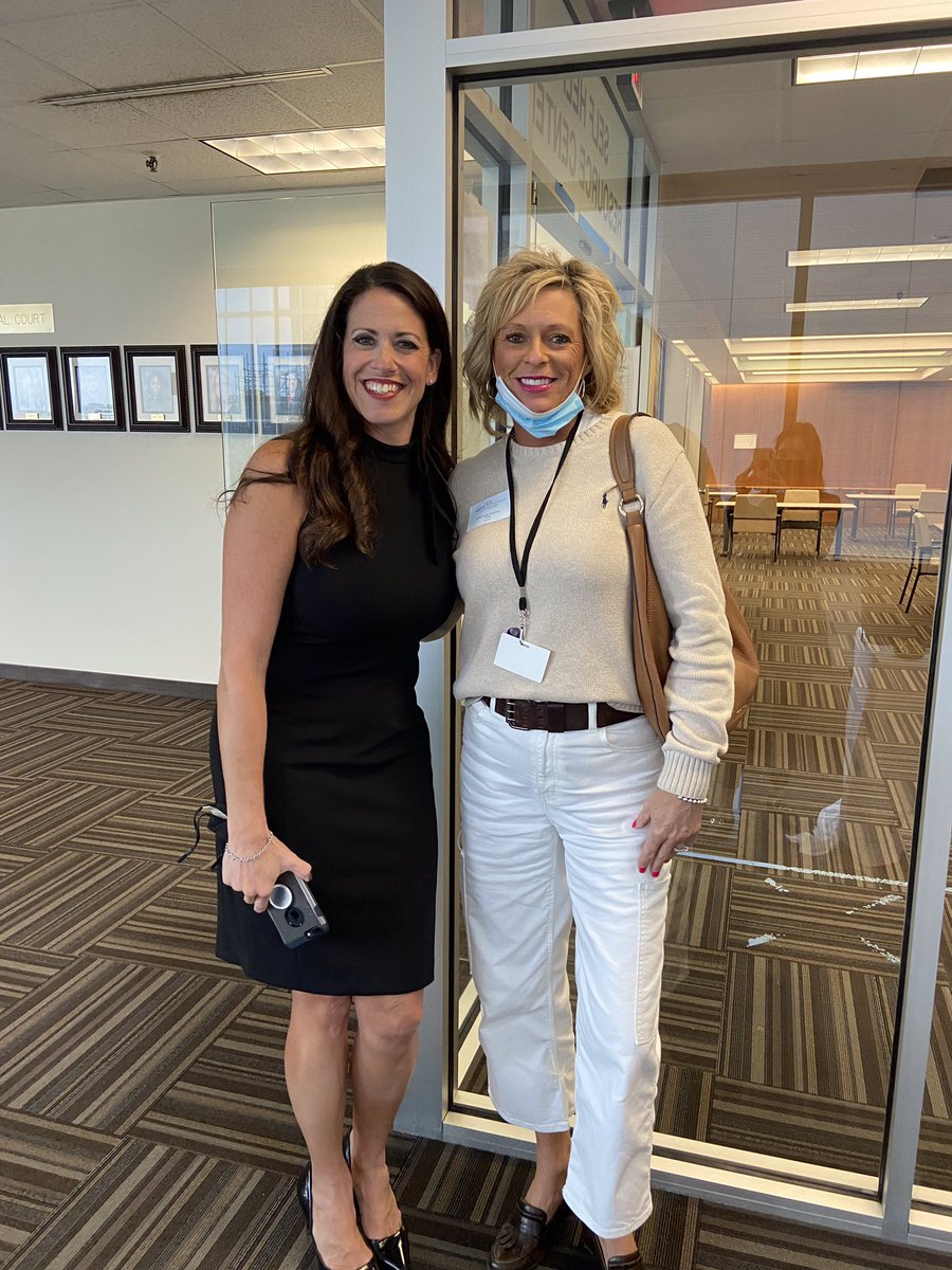 FundtheClimb's tweet photo. Congratulations on the official launch of the Franklin County Municipal Court MARCH Program from your partners at Basecamp.

Special thanks to Columbus leaders and community members for their work and support of the MARCH Program! 

#franklincounty #treatment https://t.co/7AZD0Q9jKK