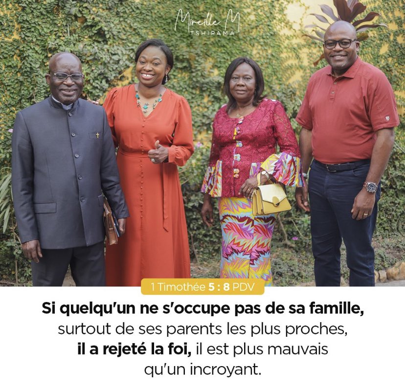 m_tshipama's tweet photo. Si quelqu'un ne s'occupe pas de sa famille, surtout de ses parents les plus proches, il a rejeté la foi, il est plus mauvais qu'un incroyant.
1 Timothée 5:8 (version Parole de vie)

#verset #versetdujour #famille #enfamille #familleheureuse #versetbiblique @jctshipama https://t.co/RTlTV2m3Gw