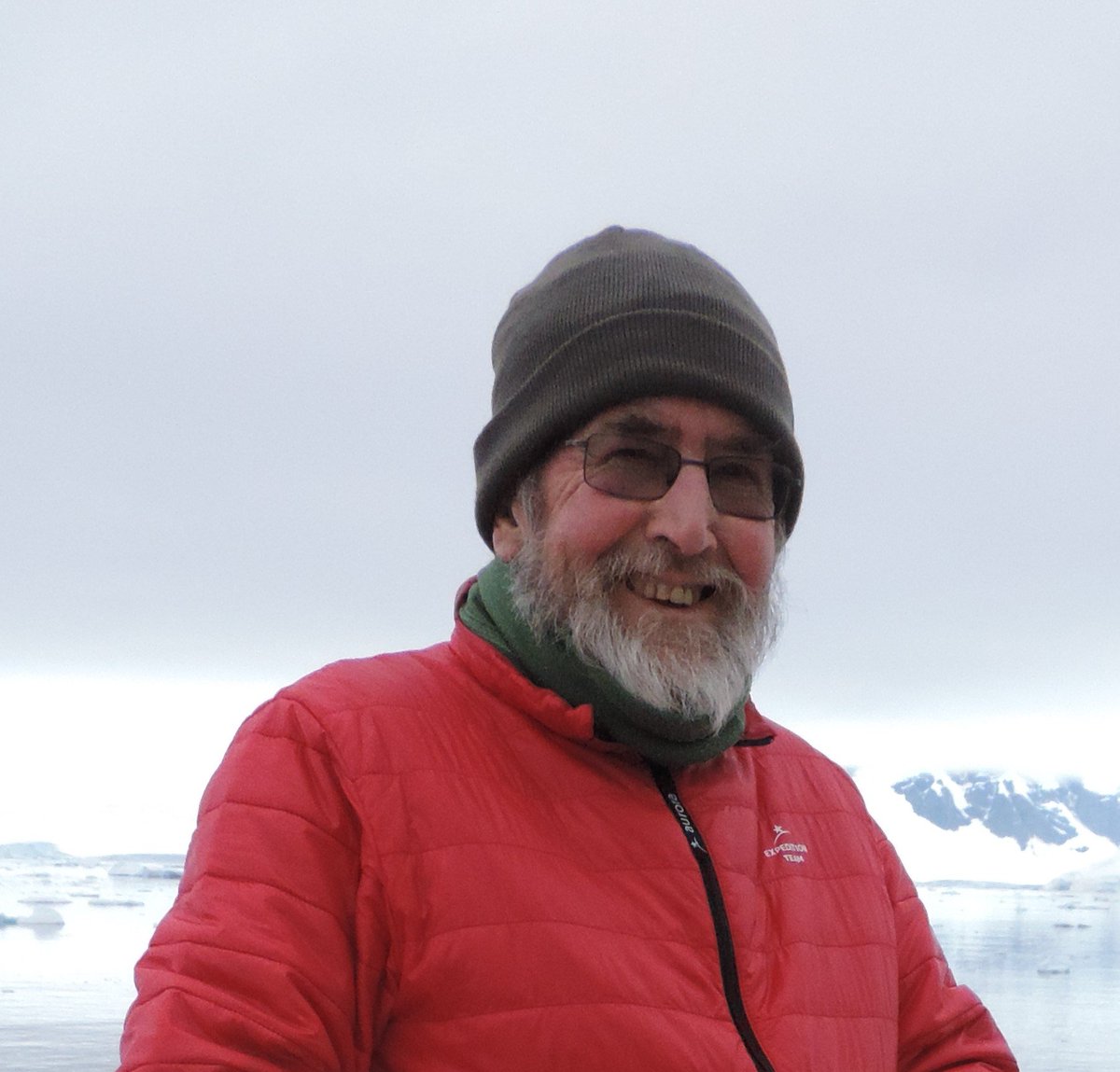 ShackletonAthy's tweet photo. Dr John @Dudeney is former Deputy Director, @BAS_News. A Fellow of @RoyalAstroSoc, @RGS_IBG, and member of @theAGU. He received the Polar Medal with clasp, an OBE for services to science, and a range of nunataks in the Sweeny Mountains bears his name.

https://t.co/7wD8AVR4qC https://t.co/NXq7epRtvD