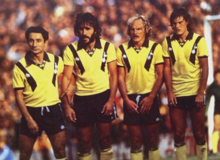 Happy Birthday Glenn Hoddle  