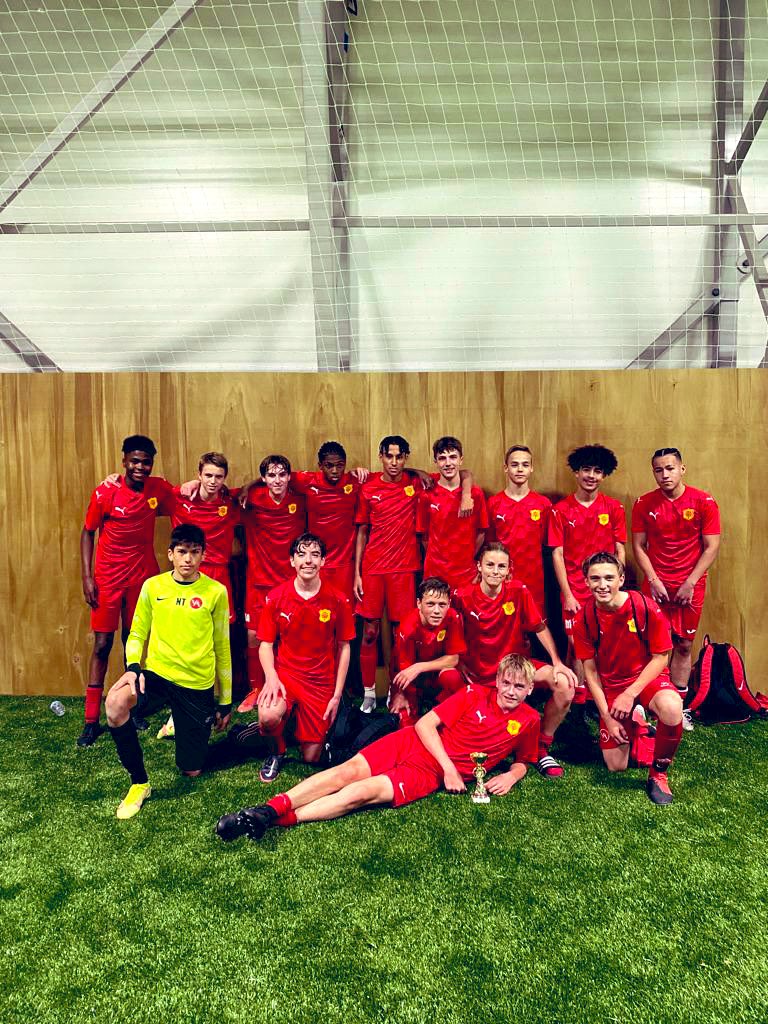 What a day at <a href="/CPFCAcademy/">Crystal Palace F.C. Academy</a> . Two ex players <a href="/bobbybowry8/">bobby bowry</a> <a href="/SimonOsborn40/">Simon Osborn</a> guided our mixed squad to victory against some top teams today . 5 games 1 draw 5 Wins 1 goal conceded . These boys train once a week unreal performances. #hardworkpaysoff .