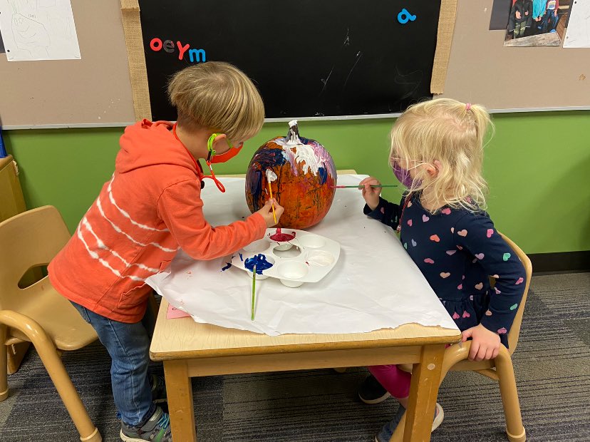 Anne Riley tweet media