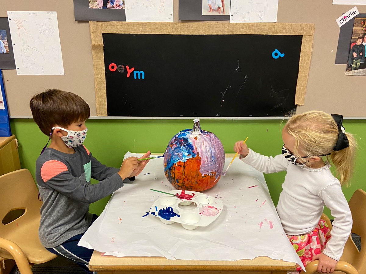 Anne Riley tweet media