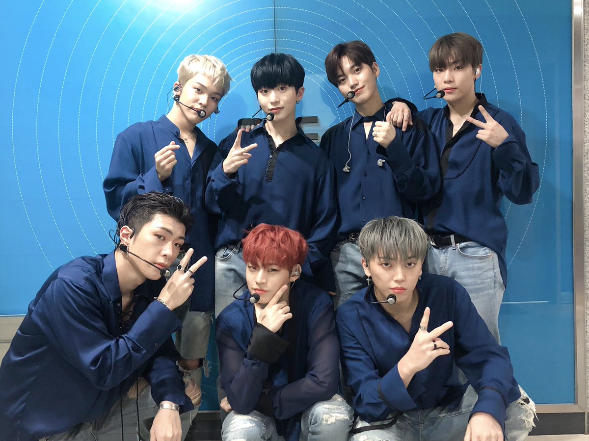 theonfvlog's tweet photo. ₊ “ ⠀ど⠀🔮 „  · ﹫ 𝗢𝗡𝗙  ˖ ¡ 𝗶𝘁'𝘀 ‹  𝗼ur   〄  :  tımᥱ — * to̲ .⃗  ⠀ lovᥱ ⠀  ˖ ꜜ ·    𝗲. 𝘃𝗲𝗻𝘁 ⠀⠀★⠀⠀𝘂𝗽d̲α̲𝘁𝗲 ⃕  : #𝗞𝗡𝗞_D𝔼𝔹UT ₊ #BackAgainWith𝗞𝗡𝗞

Listísimos estamos ya para presentarnos en el debut de los guapos y talentosos KNK. https://t.co/ZkKsUgWHvs