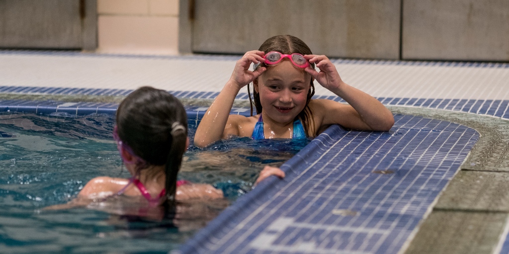 Our pools are some of the warmest in the area – as the weather gets colder our swimming lessons and aquatic fitness classes will stay comfortable! Winter class registration is open – find class schedules and get registered: bit.ly/3iS2orV

#HealthAndSafety #GreenBay