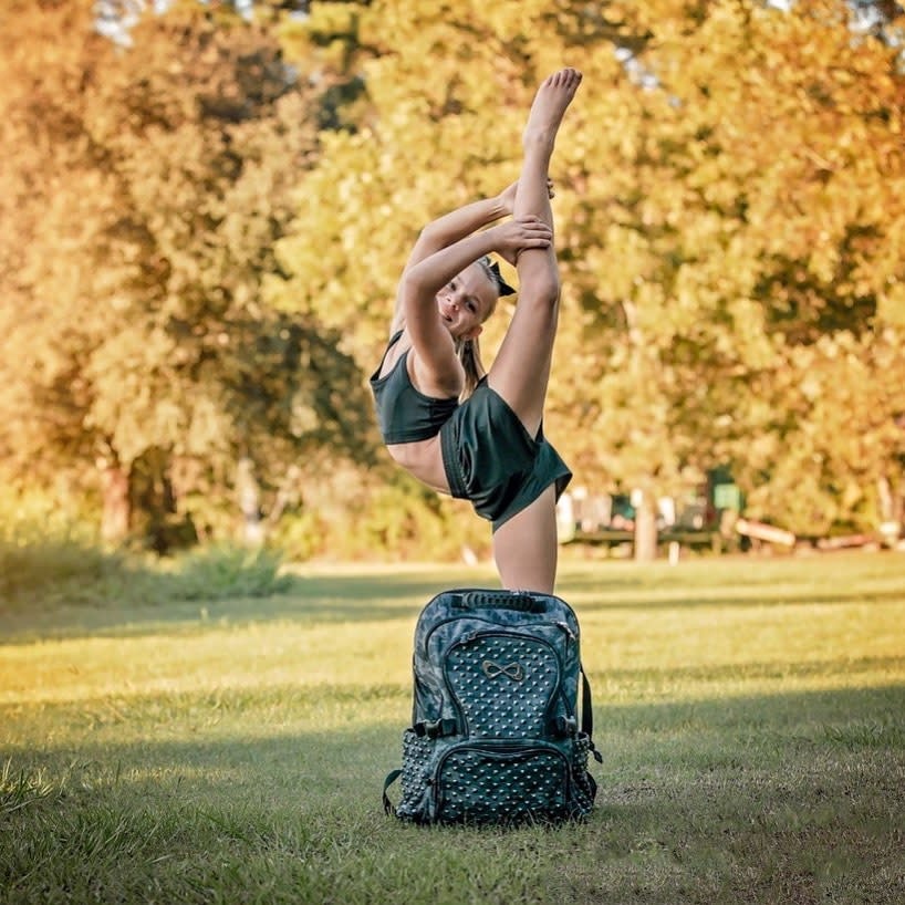 Nfinity's tweet photo. just something about Fall weather 🍂🍁🌤  #NfinityBackpack #NfiniFam https://t.co/UUUzlHmZej