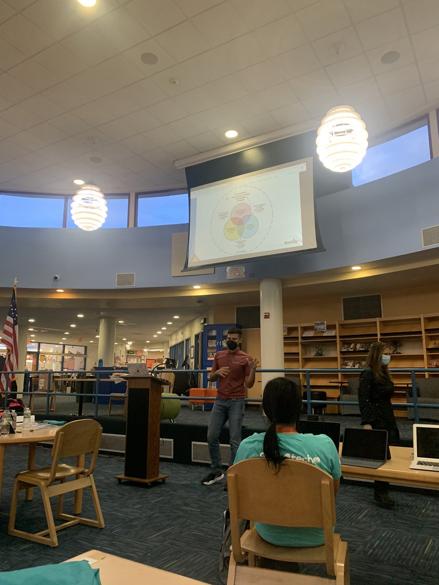 Some more shots from our <a href="/BootUpPD/">BootUp</a> <a href="/amazonnews/">Amazon News</a> <a href="/wplainsschools/">White Plains Schools</a> new #PD opportunity!