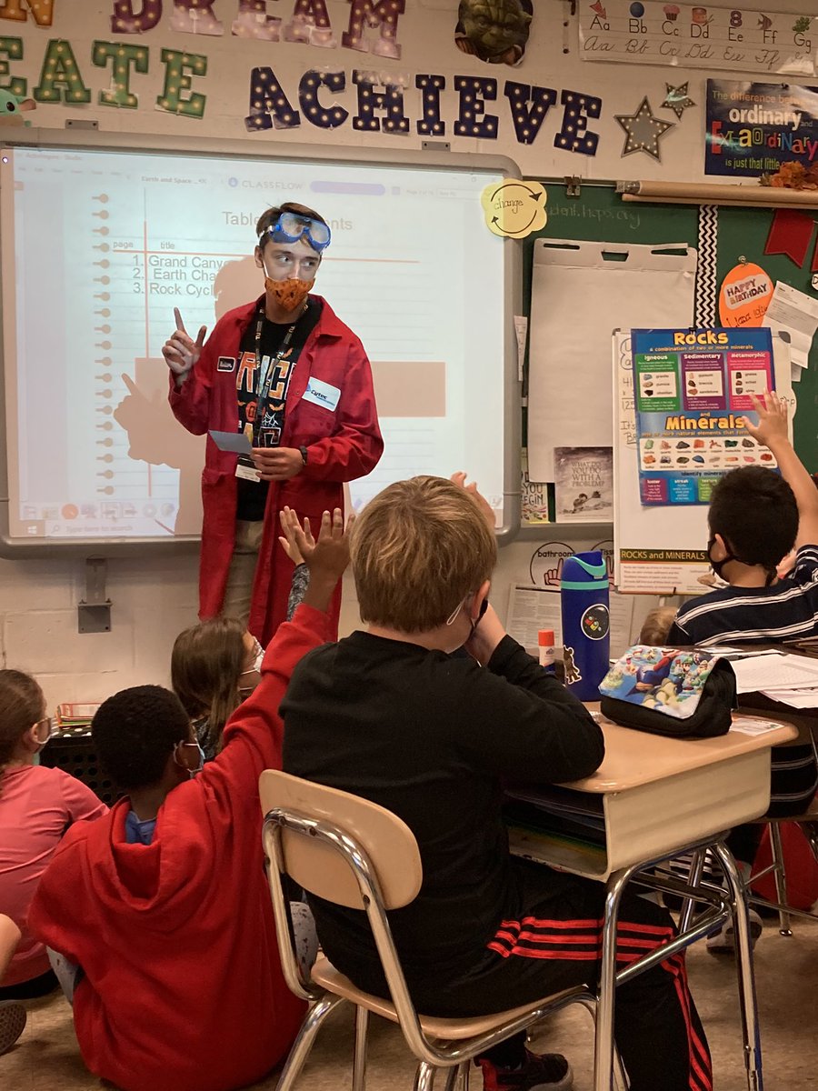 lamiller1999's tweet photo. Harford County Towson University Level 3 ELED interns at Homestead-Wakefield Elementary are full of ideas for teaching science and word work. Trick or Teach! @TowsonELED @HCPSchools https://t.co/0zJ9F8Y5Pr