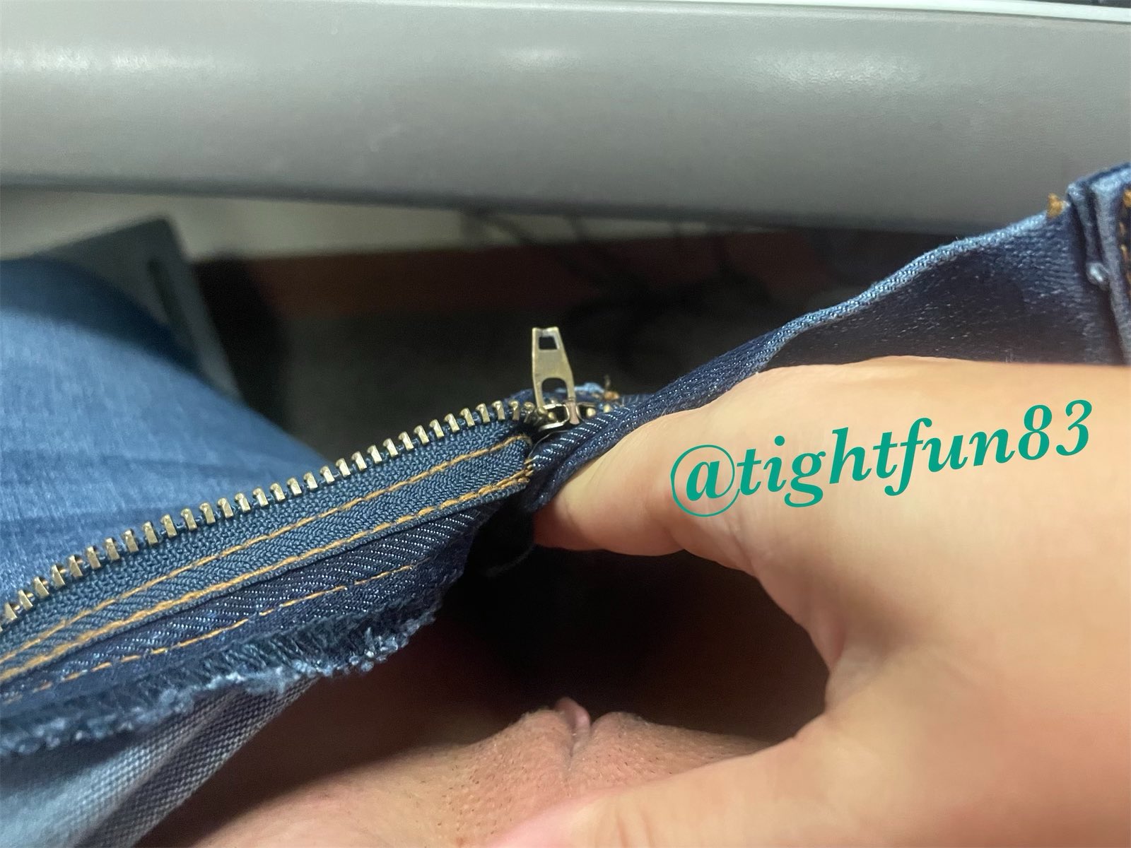 Did I mention no panties ever even at work? 💜 https://t.co/sET2QJKbYR