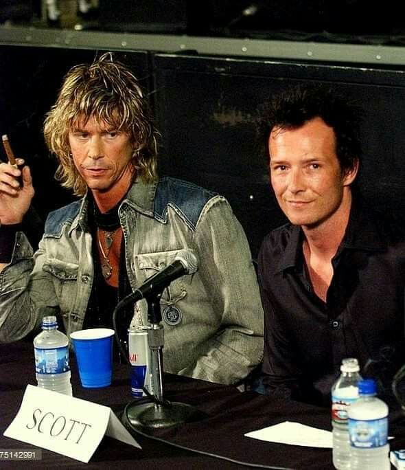 Happy Heavenly Birthday To Scott Weiland! We Miss You. 