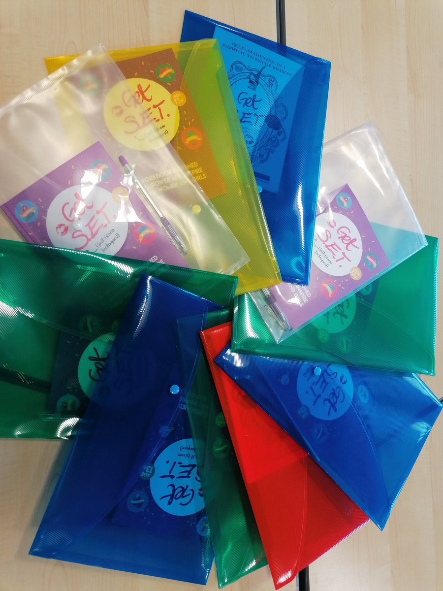 St Andrew's Academy Hearty Lives & Volunteering (@andrew_hearty) on Twitter photo Very excited to be working with a group of amazing young people on the <a href="/MsMissMrs1/">MsMissMrs CIC</a> Get S.E.T workbook 🌸 Today we explored the importance of being able to name our qualities. Make that voice in your head a positive one! ❤️ <a href="/St_Andrews_Acad/">St Andrew's Academy</a>
#PositiveVibes
#selflove Very excited to be working with a group of amazing young people on the <a href="/MsMissMrs1/">MsMissMrs CIC</a> Get S.E.T workbook 🌸 Today we explored the importance of being able to name our qualities. Make that voice in your head a positive one! ❤️ <a href="/St_Andrews_Acad/">St Andrew's Academy</a>
#PositiveVibes
#selflove