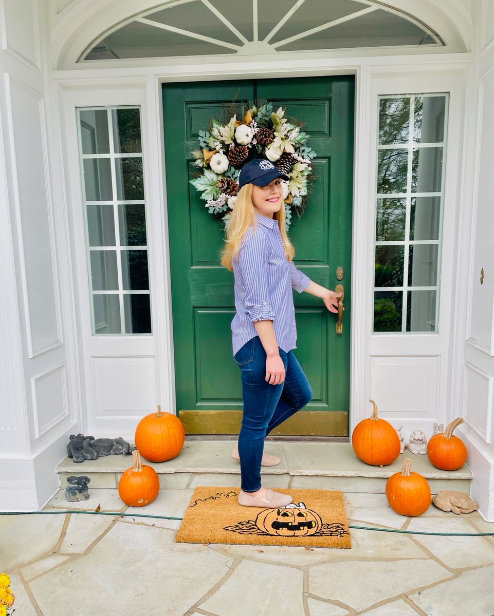 Foxcroft's tweet image. Last chance to step into savings...our Friends and Family Event ends tonight! #foxcroftstyle #regram @bitsandbows bit.ly/3mj9NT5