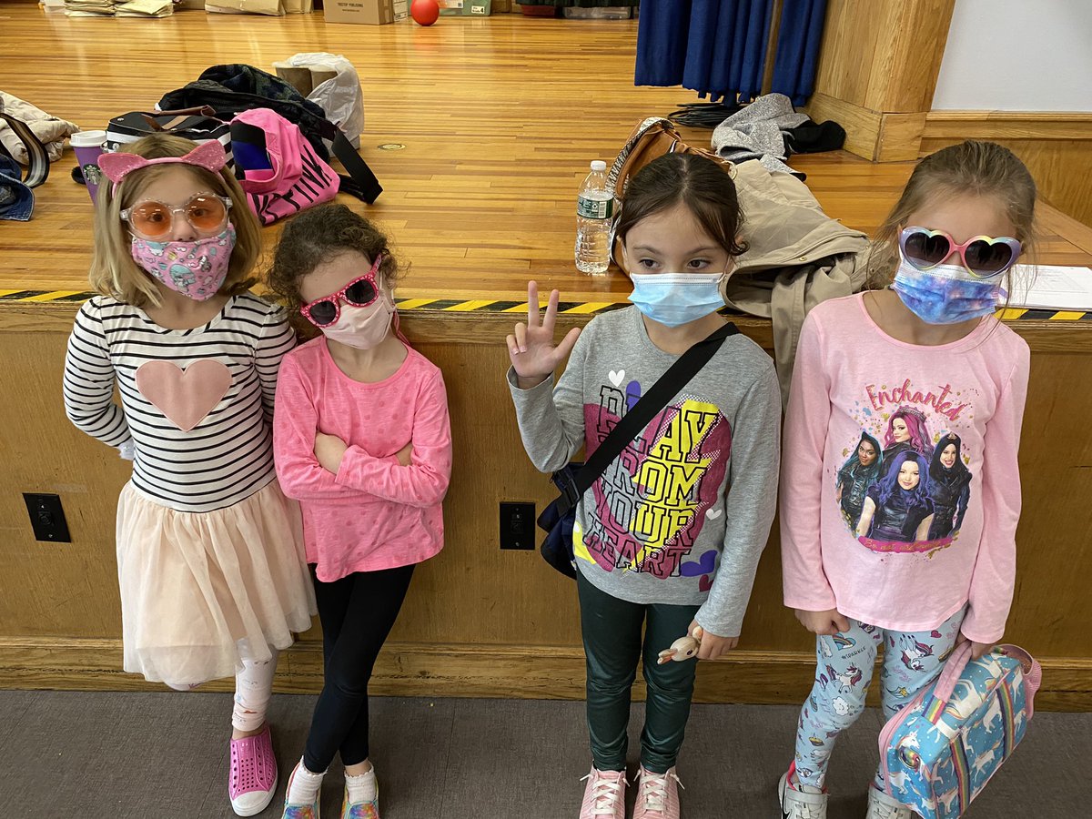 mrs_murtagh's tweet photo. There are so many bright futures in Stokes School that we had to wear shades! 😎⭐️ @WeRStokes #redribbonweek https://t.co/djhproXs48