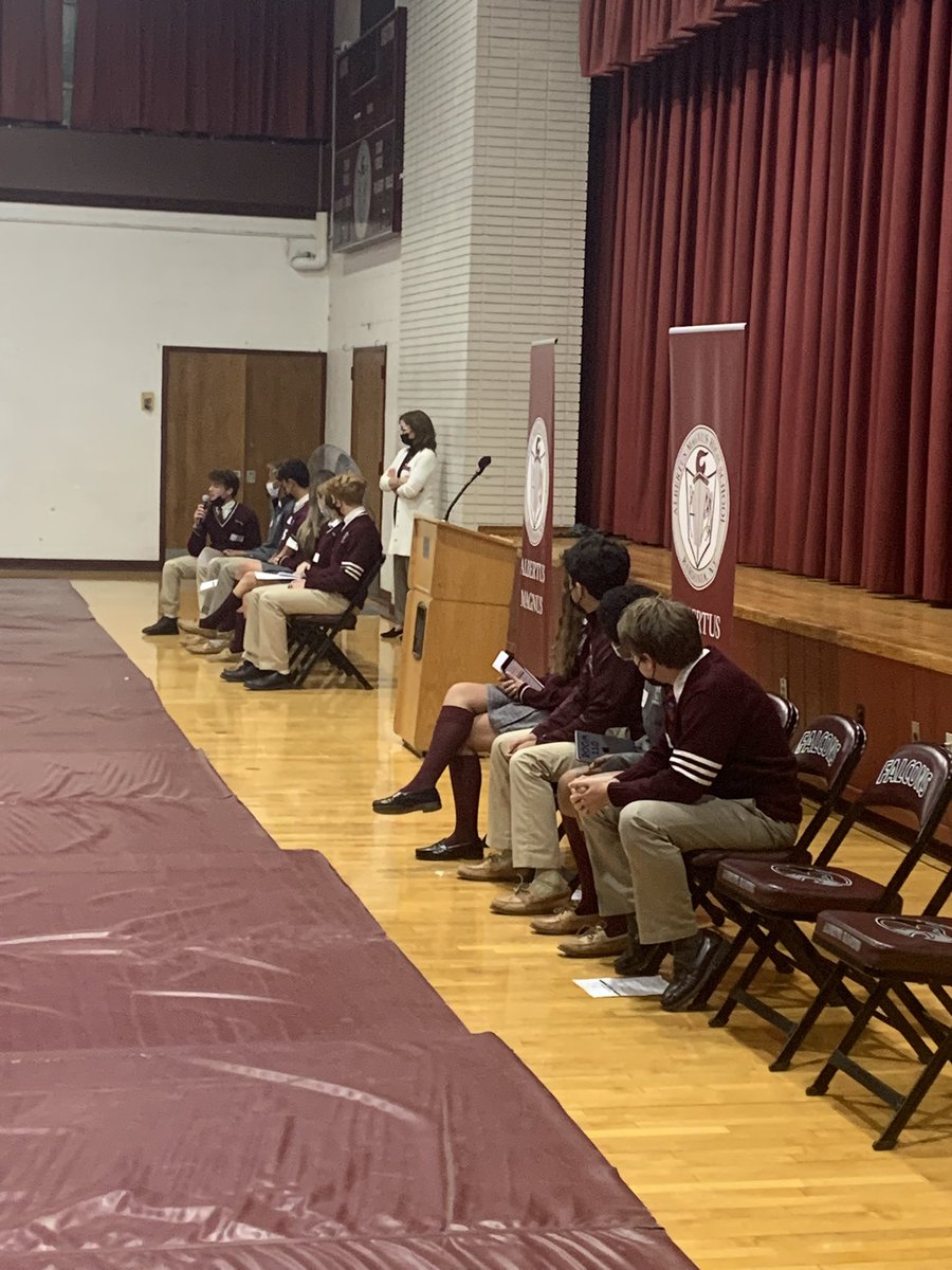 tweed_joe's tweet photo. It’s a great day to be a Falcon. Another full house at AM for our 2nd Open House. #BoundForExcellence https://t.co/QP1doqYgtd