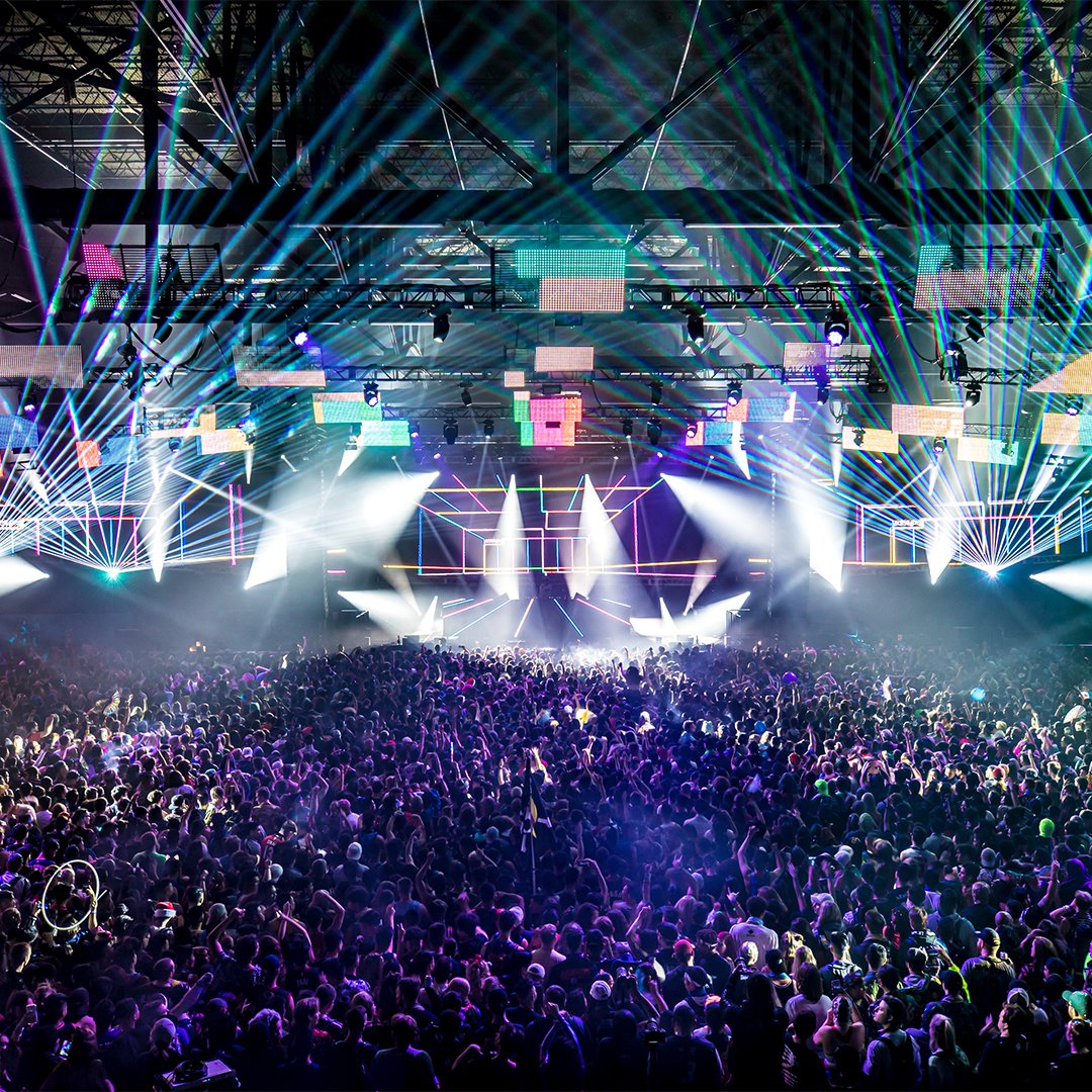 LightsAllNight's tweet photo. 📍 LAN2021 || DALLAS MARKET HALL || DEC 30 + 31⁣
⁣
🎟️➡️: https://t.co/13e3aeOjrK https://t.co/0IA4vYboHI