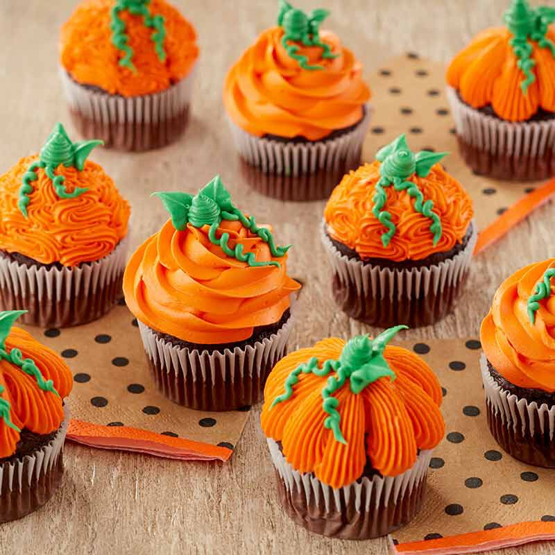 OTeam111's tweet photo. Baking cupcakes could be a fun activity for the UCLAN AOK event.

✅They're easy to make.
✅They taste amazing.
✅Everyone likes cupcakes.
#computing4wc #UCLanAOK

Some cupcake ideas for spooktober: 🎃👻 https://t.co/Q8I7eRYs7P