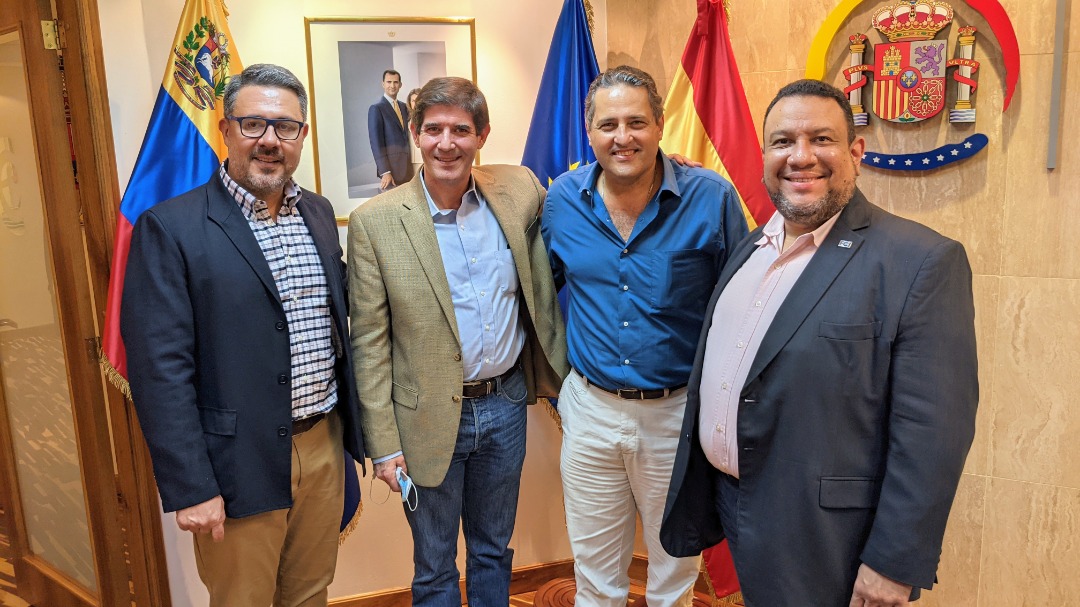 Front Consulting tweet media