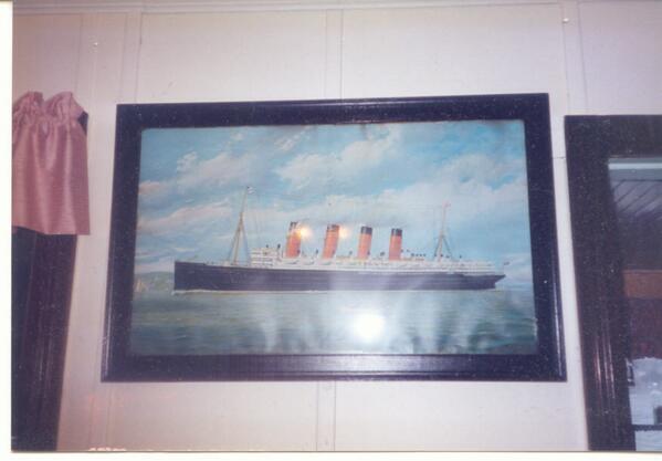ArcticGuy2's tweet image. How about this backdrop. Family heirloom from the #KetchHarbour #NovaScotia Post Office for over 100 years. The Flemming property was a federal presence in the Harbour for over 90 years. If this picture could talk, stories it could tell. Name the ship. Not #ZimKingston