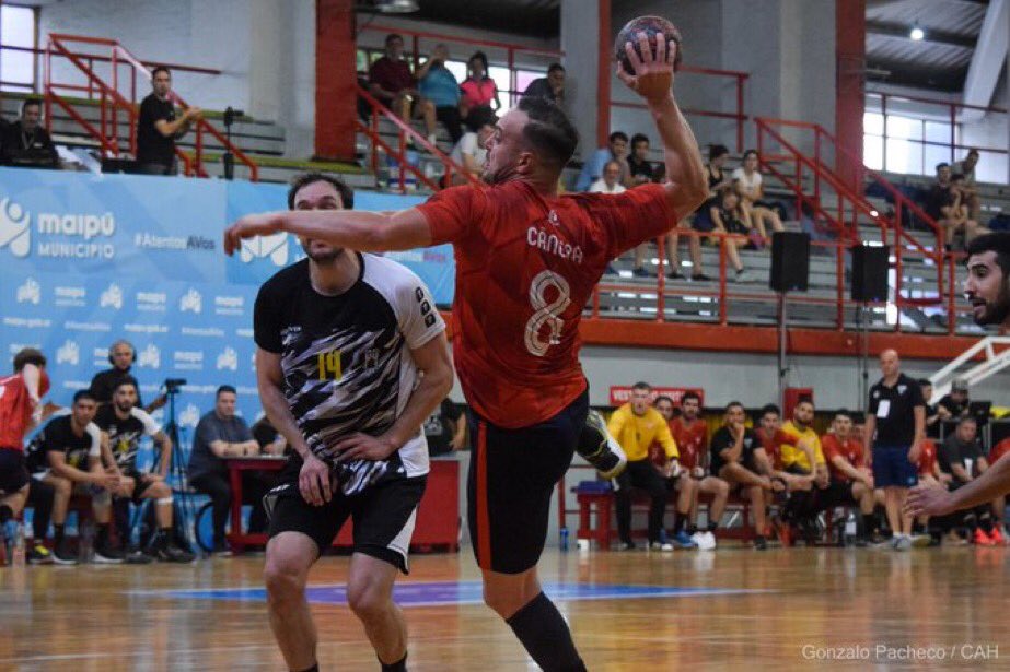 centraldehb's tweet photo. #NacionalDeClubesA 🇦🇷

Fase de grupos - Resultado final 

▪️Rama masculina 

@sagvbhandball 35-17 @lanuevacr 

📸 @GonzaloPcheco / CAH https://t.co/hcLLnMcMRx