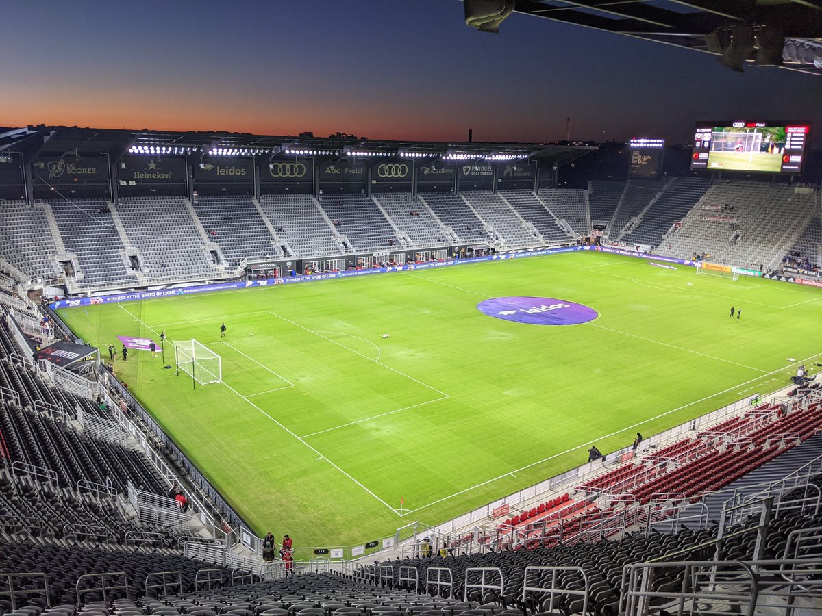 EmpireSC's tweet photo. Greetings from Row 37 of Audi Field.

#RBNY #ESCOnTour https://t.co/VA7XoClWa4