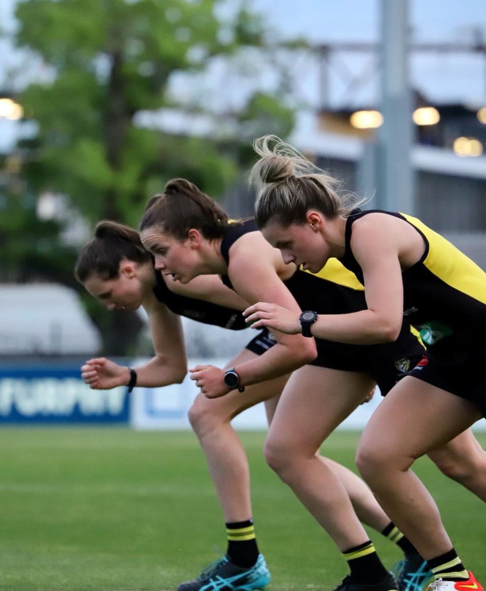 Richmond_FC's tweet photo. Nights at Tigerland @RichmondWomens 🌙 https://t.co/4UizLuzfwH