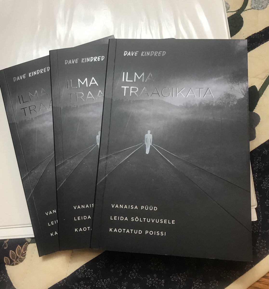 Just in from Estonia (!!), the first international edition of “Leave Out the Tragjc Parts.”  #ChallengingRead #WritersWrite