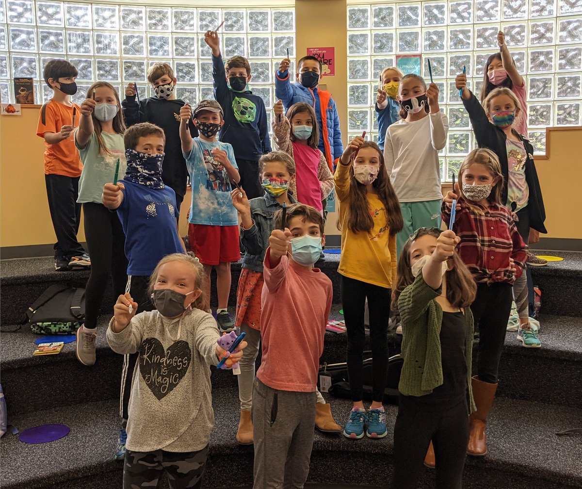whbilibrary's tweet photo. Our 4th Grade Battle of the Books crew insisted on recreating the class photo from Frindle when we talked about the book today! They also got mad whenever I said the word pen....They are dedicated. @WSWHEBOCES_SLS #spartatude #battleofthebooks #frindle https://t.co/xQEdpTnPRD