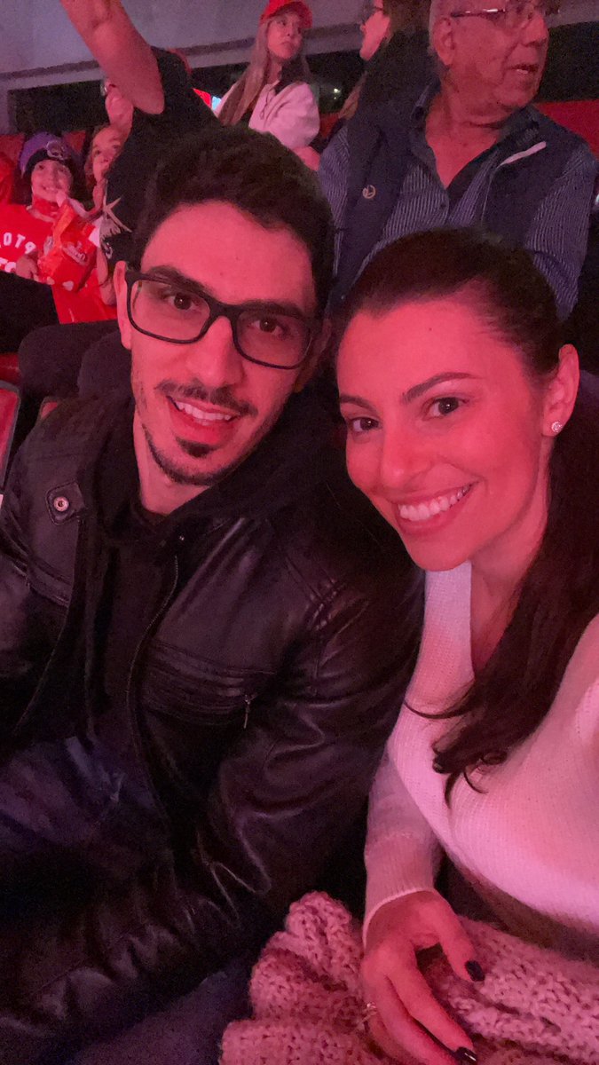 sweetweetr6's tweet photo. Go Raps! #WeTheNorth https://t.co/6ZcgneasQL