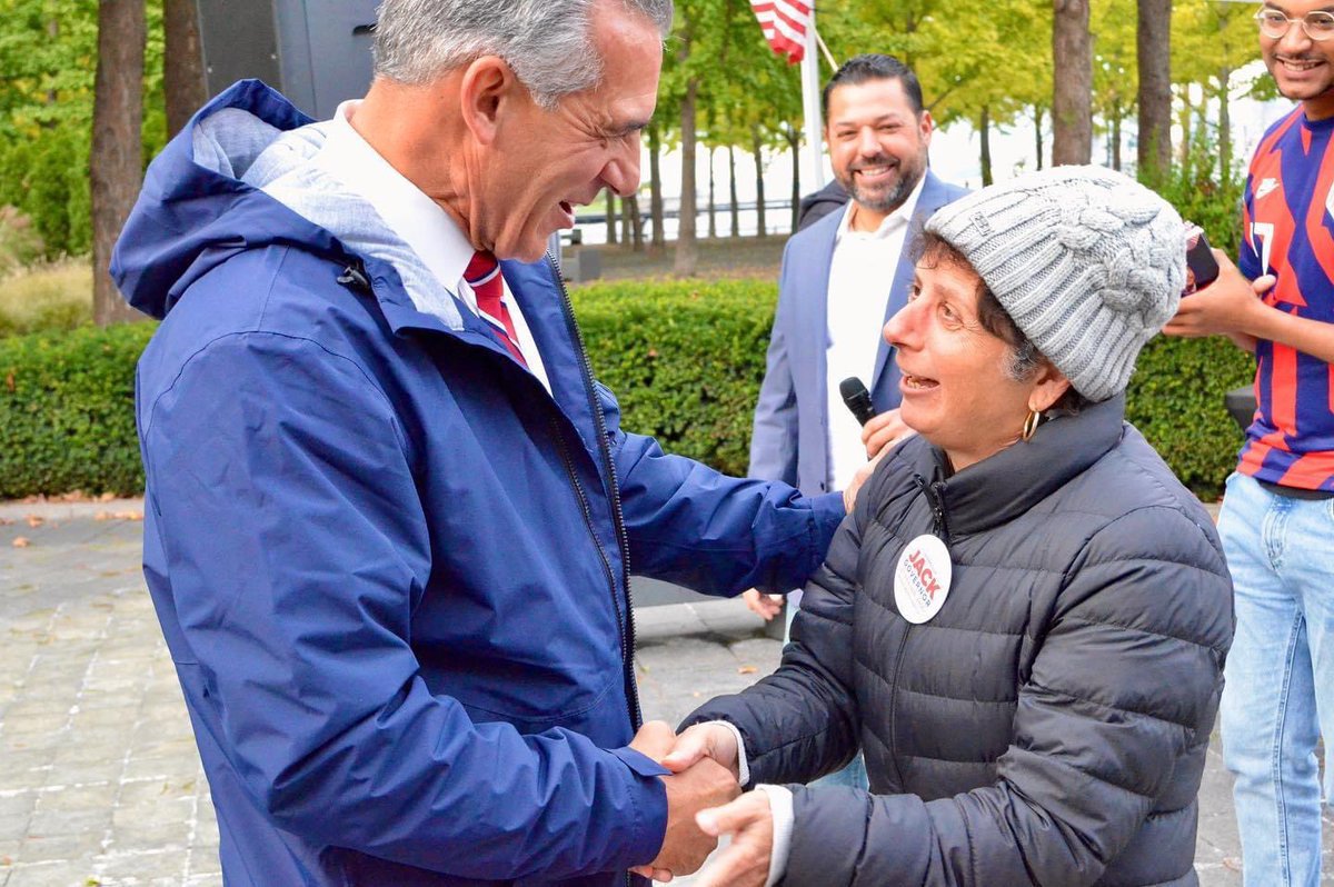 Jack4NJ's tweet photo. Who says we can’t win in the cities? At today’s rally in Hoboken, there were Republicans, Democrats, Unaffiliated/Independents and people of every color. Let’s get this done! Phil Murphy is One and Done in ‘21! https://t.co/SrWkTL0Et8