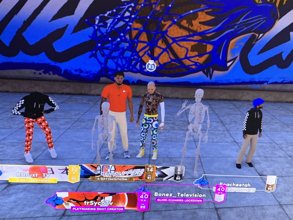 Bon3z_II's tweet photo. Big 40 Szn 2 with the crew  shoutout to @BDruxt_TV @ChapoGodly @andrew48838285 @roacheetah @xCHUBBZtv  and everyone that helped me grind ❤️ y’all are goats #NBA2K22 #PS5Share https://t.co/gK7DOttw4V