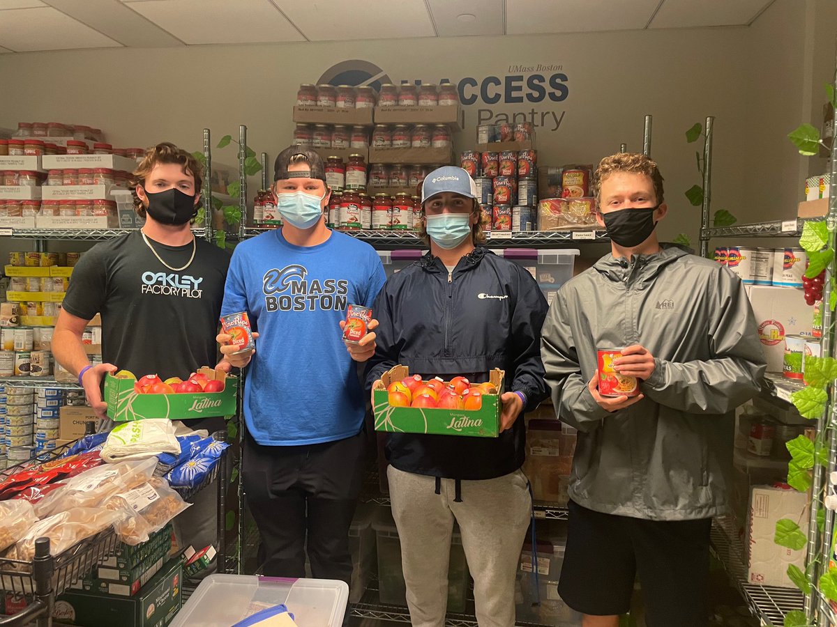 A few of our players helping out at U-Access Food Pantry on campus. U-Access Food Pantry’s mission is to provide emergency grocery items to UMass Boston students who did not have access to food for balanced and healthy meals. #RollBeacs