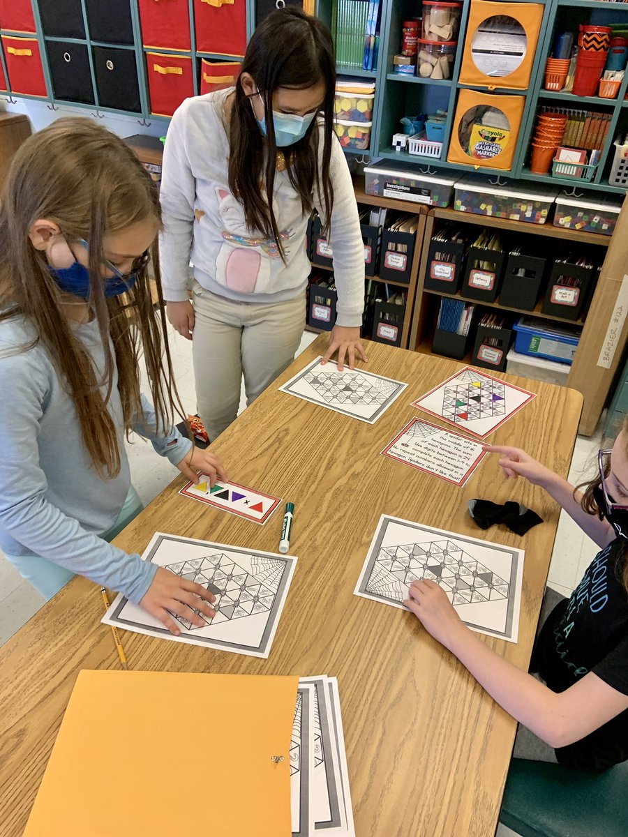 Mrs_Brazier's tweet photo. Fifth grade SIGNET opened all six locks with collaboration and critical thinking. They escaped the costume store just in time! ππ #lockboxchallenge @CPES_Cheetahs https://t.co/dfxnbdPHaM