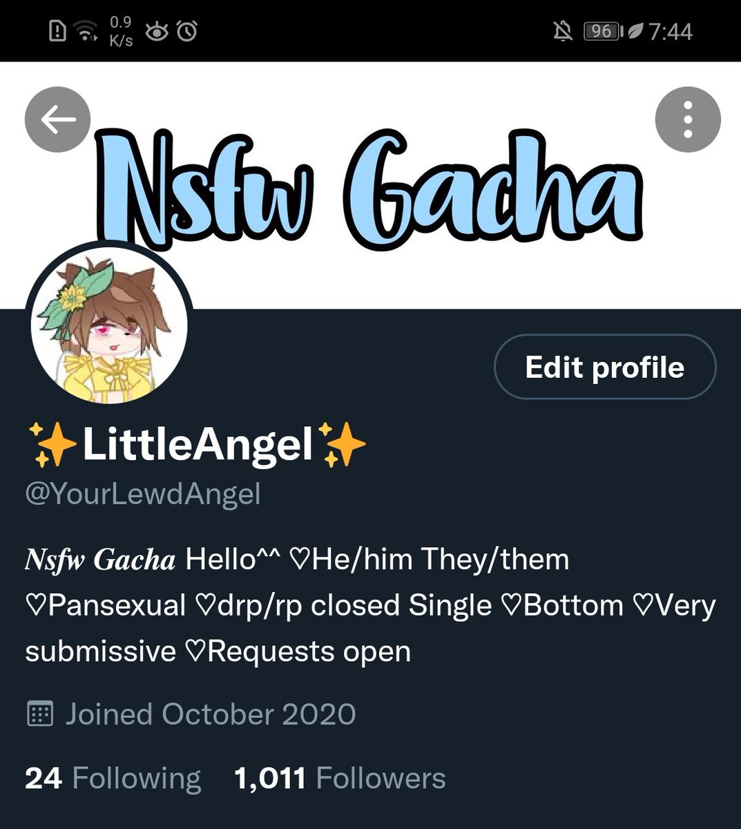 YourLewdAngel's tweet photo. Oh, thanks for 1,000 :3

What should I do? OwO https://t.co/Nyd65JRtpg