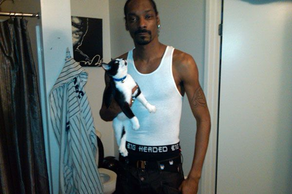 NailGround's tweet photo. CLICK CLICK WOFF WOOF @SnoopDogg https://t.co/hr6Rytxzdt