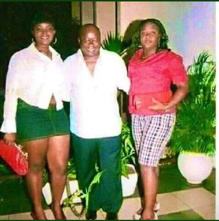 papakwesi_jr's tweet photo. Nana Akufo Addo’s aim is to destroy the NPP for Alan cash. 

How can you bring the standard of the presidency so low for Serwaa Broni to tell you all your teeth are artificial? https://t.co/u1mPBomYZ6