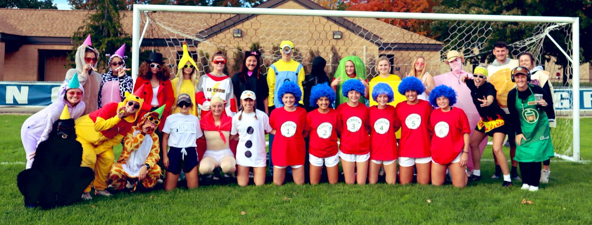 UISWSoccer's tweet photo. Had a little Halloween fun today at practice 😈🎃👻🥸👹👺🤡 https://t.co/ed6BvnUBe2