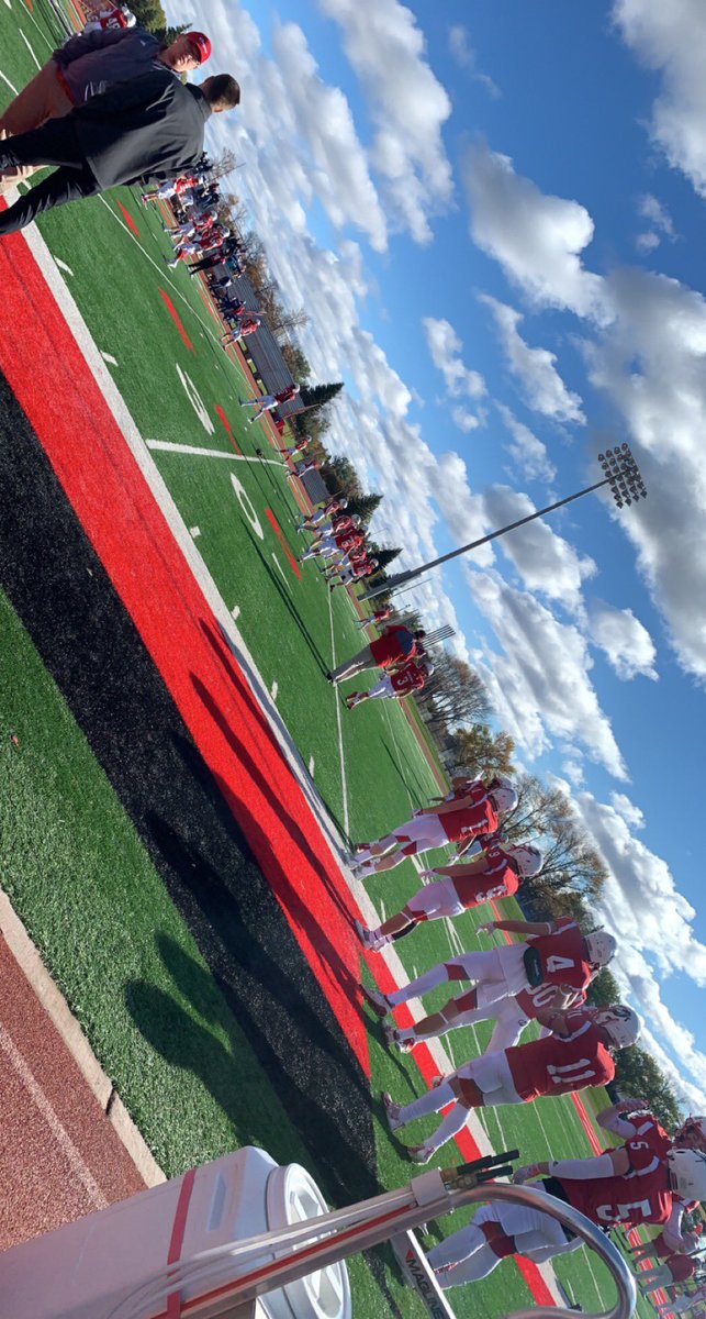 Matthew53401728's tweet photo. Had a great game day visit last Saturday @msum_football had a blast and really appreciated the talk with @coachjcurrier! 🔴⚫️ https://t.co/f9cr6F03fS