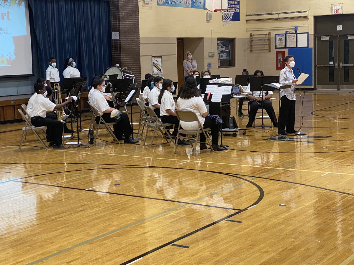 SunilMody10's tweet photo. BSD 87 Fall Concert! 

Celebrating the harmonious sounds of our talented students. https://t.co/59IjHII66J