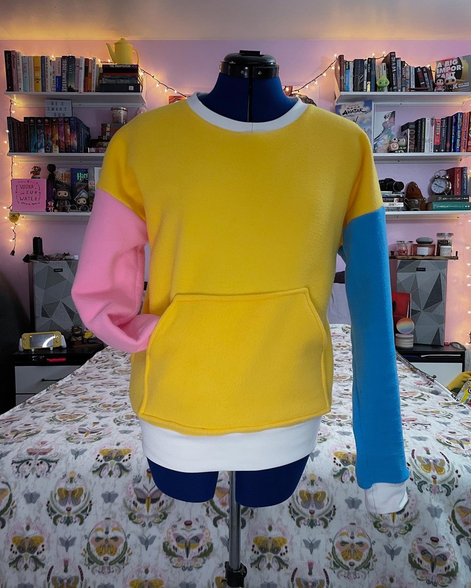 illiterategobln's tweet photo. Just in time for the chillier months, we’ve got a brand new product in stock! Pride Flag Fleece Sweaters 😎 https://t.co/hbxYAsiQxu