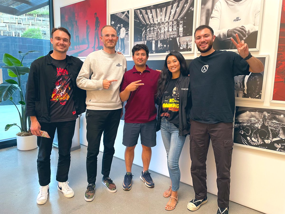 RohnJobinson's tweet photo. Axie gang at 100 Thieves with special guest @Jihoz_Axie! https://t.co/1pEKQVyjKj