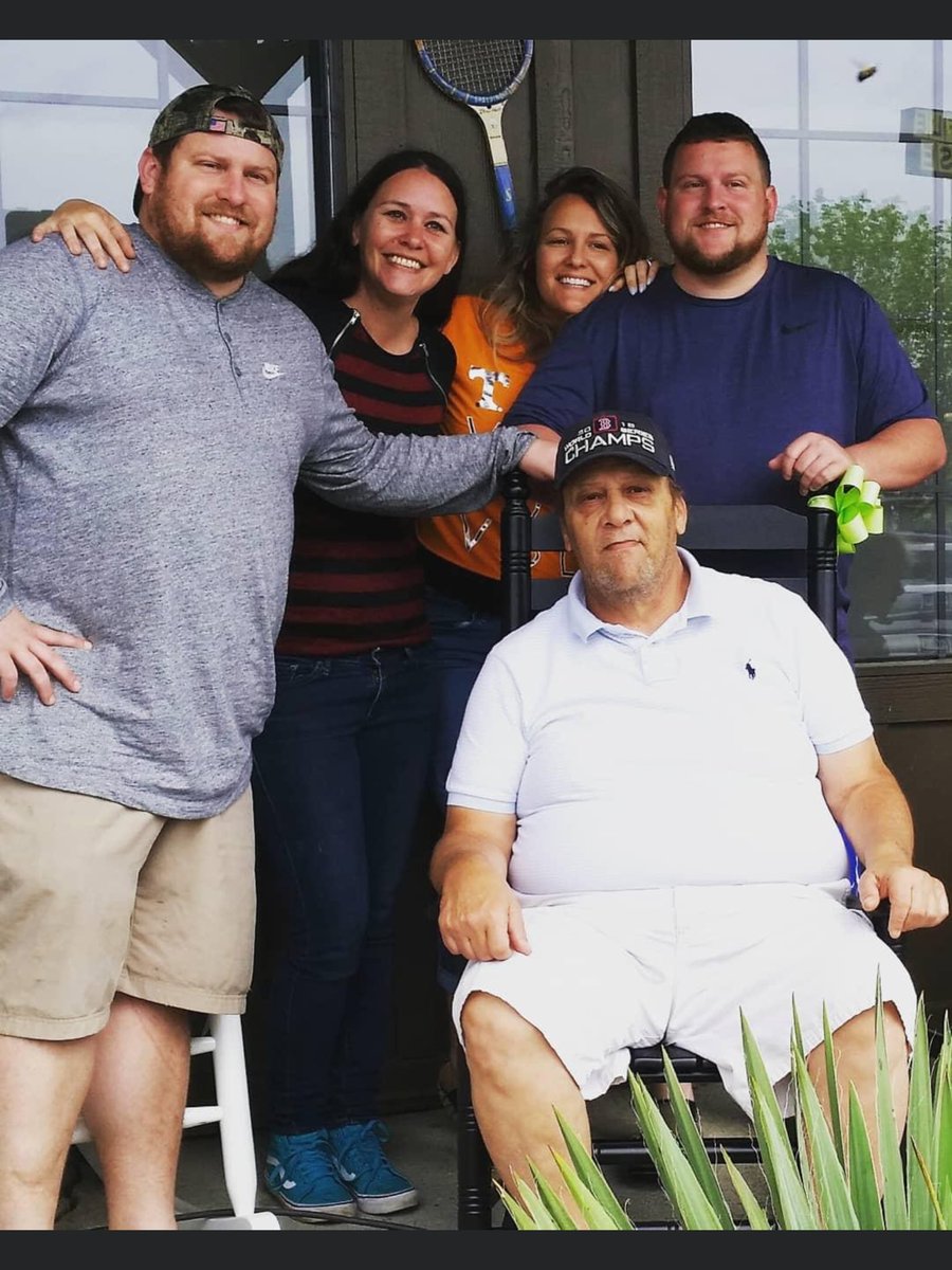 cosby_tn's tweet photo. Happy  Birthday @codylowe88 and @RealLife_J_LO Thank you for all that you do for CHS and The Kids #EFL https://t.co/aWQMv5A55d