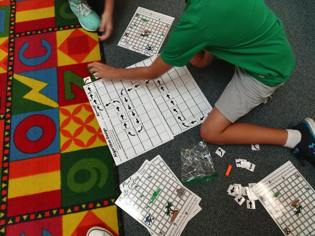 Ward Stars are working on  unplugged coding and Binary Coding in Makerspace.
#wardstars 
@dklein1960@
<a href="/ccisd_ef/">CCEF</a> 
<a href="/CCISDLibrary/">CCISD Library Dept.</a>