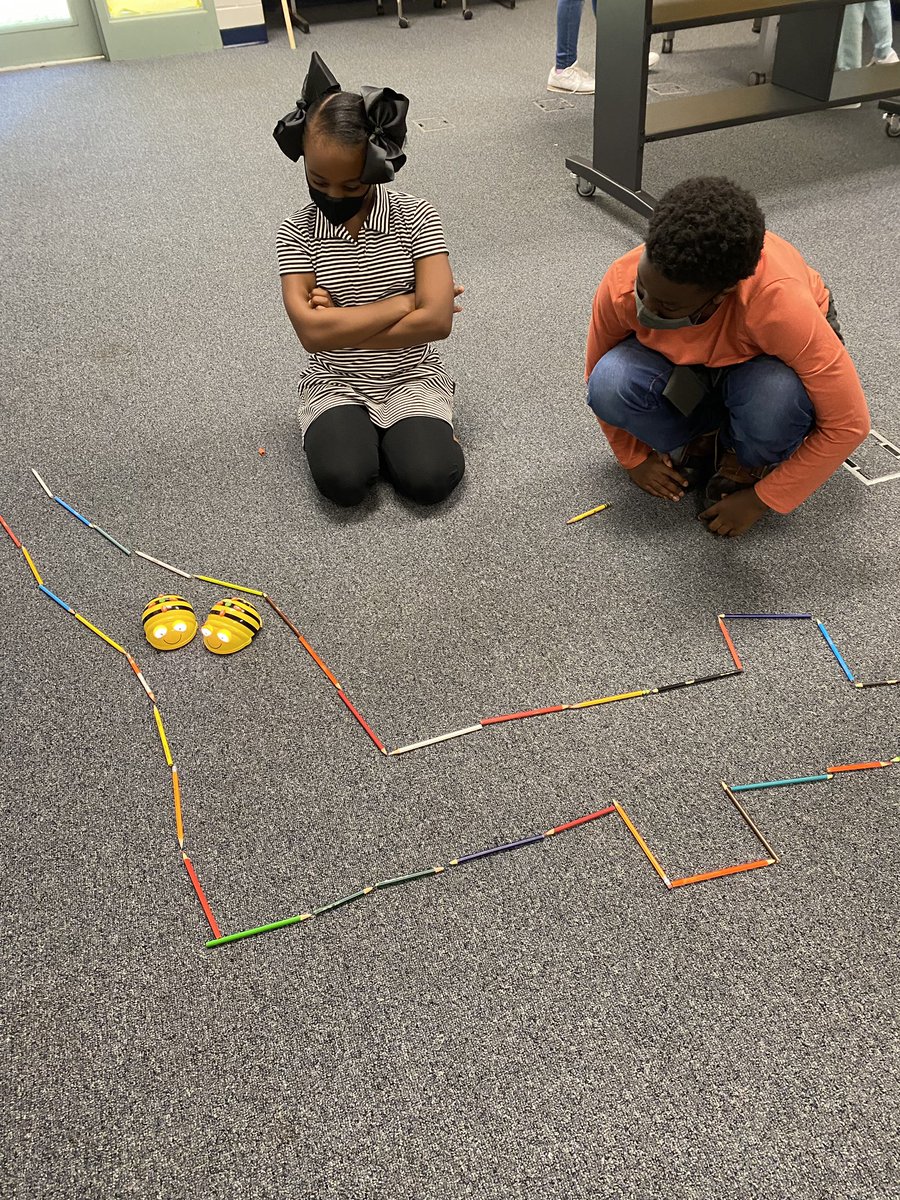 Goodyear #STEM enrichment students have been designing mazes and using #beebots to practice #coding #strongerglynn