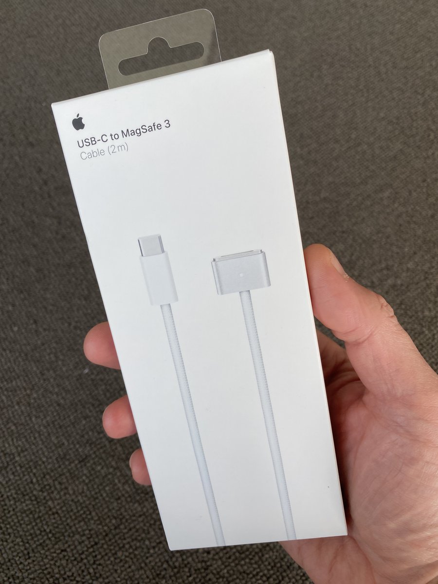 uǝƃɹnſ tweet media